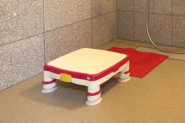 Bathtub Stool