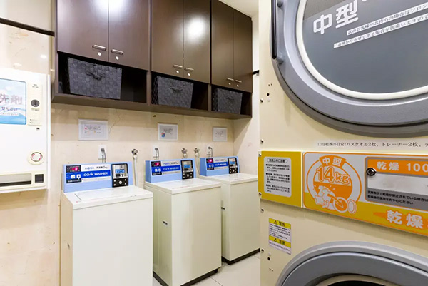 Washing Machines & Dryer